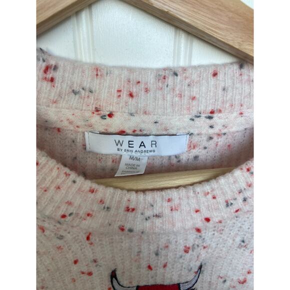 Chicago Bulls Sweater Women's Med. WEAR by Erin Andrews White/Red Embroidered - Picture 4 of 6